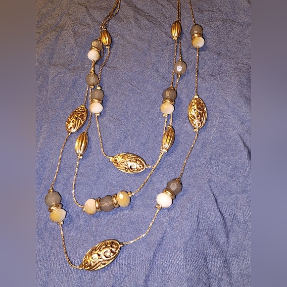 Necklace - Picture 2 of 5